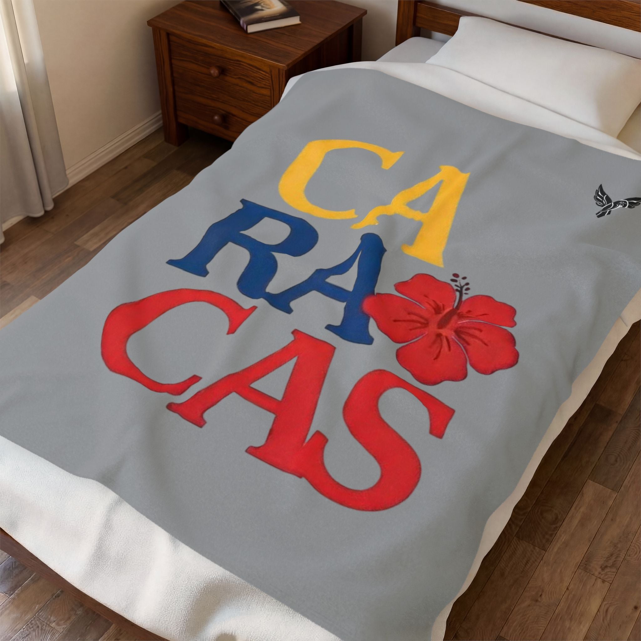 Caracas Hibiscus Velveteen Plush Blanket — Soft Travel & Home Throw
